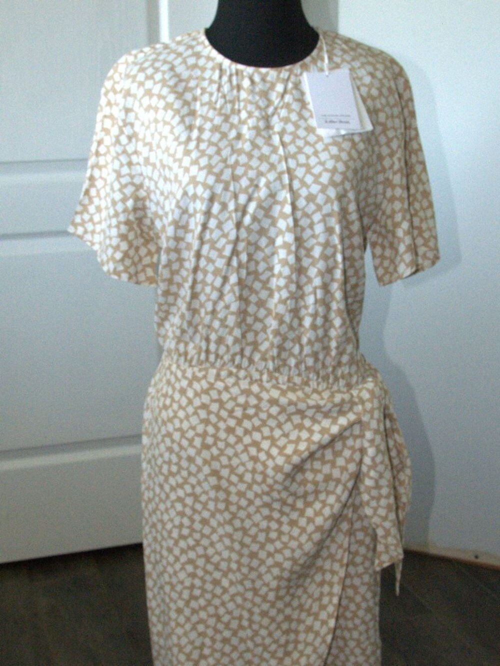 & Other Stories Knot Tie Detail Short Sleeve Mini Dress size 6